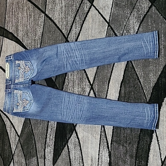 ROCK REVIVAL BETTY EMBROIDERED RHINESTONES SKINNY DENIM JEAN - Picture 14 of 16